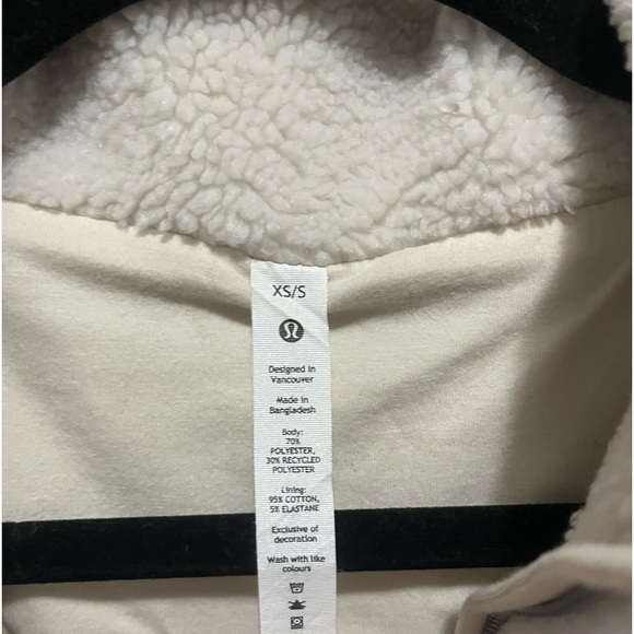 Lululemon sweater - Picture 2 of 3
